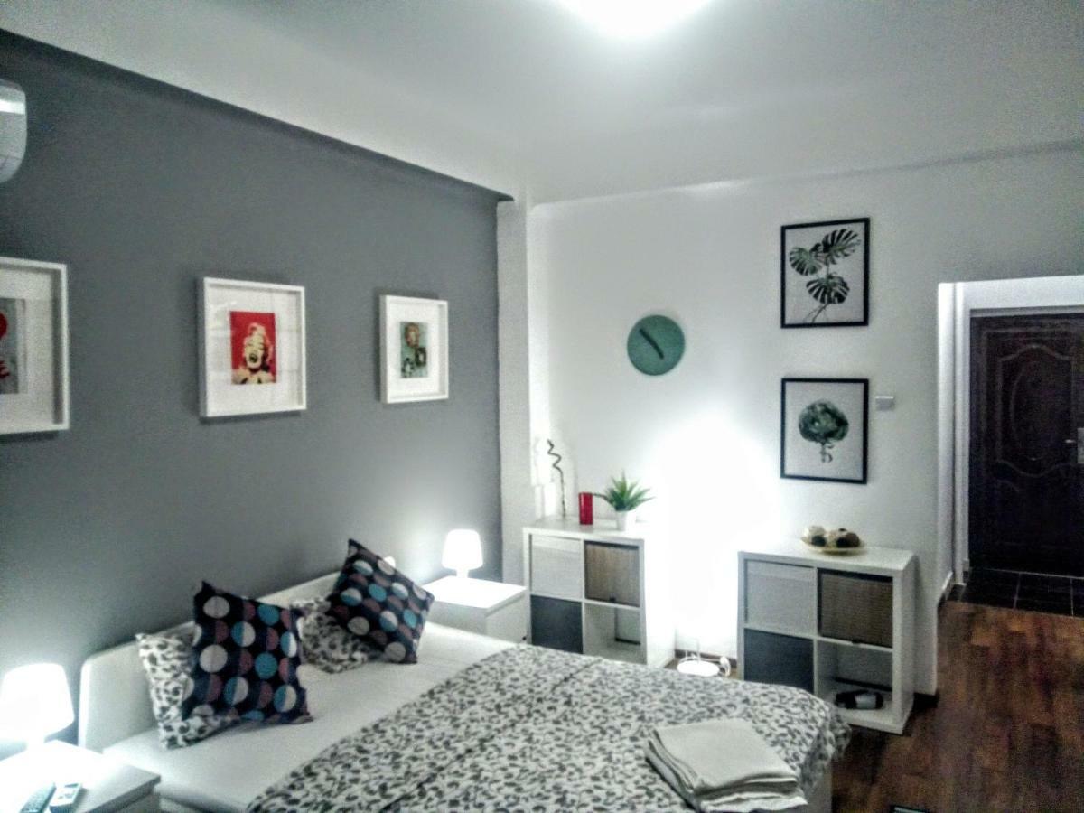 Central Bright Modern Studio 부쿠레슈티 외부 사진